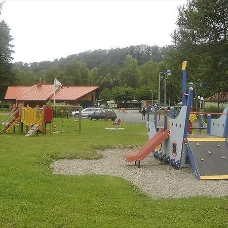 Camping Ramstein Plage * Baerenthal